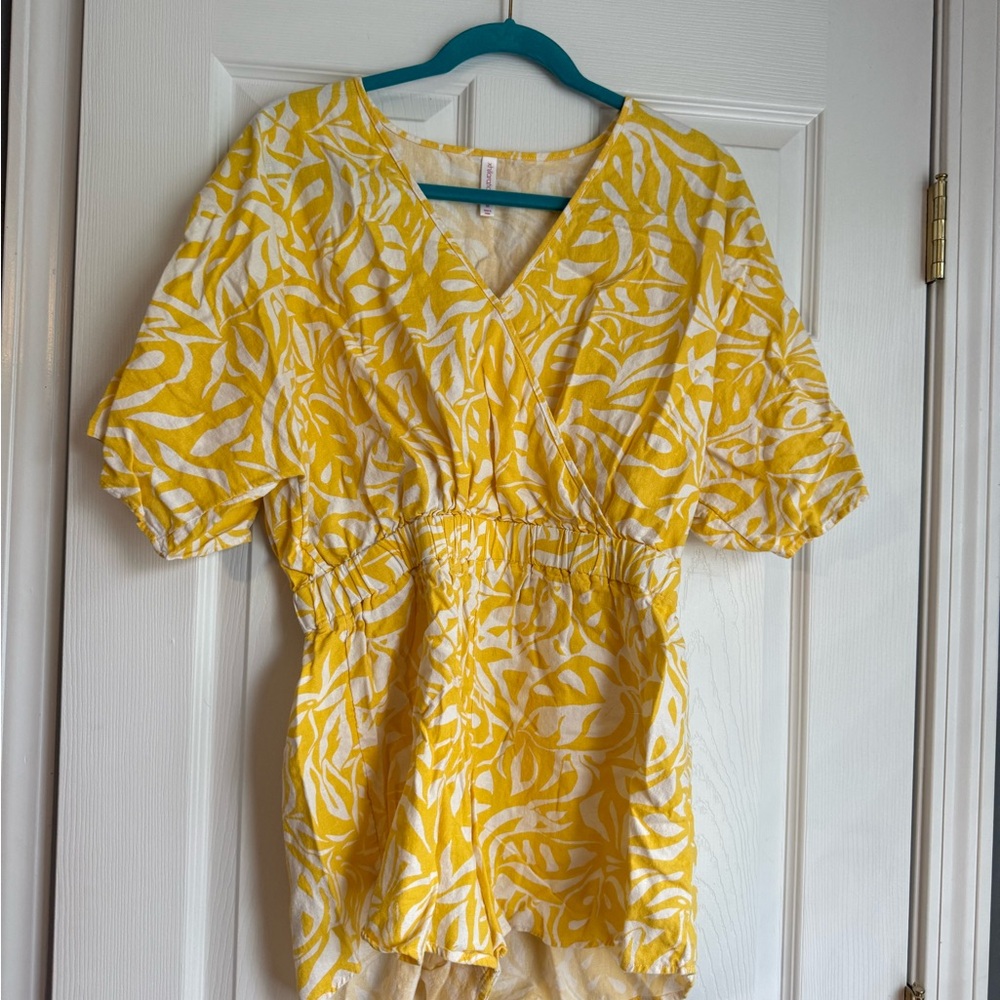 Yellow Printed V-Neck Women's Romper - Casual Summer Style